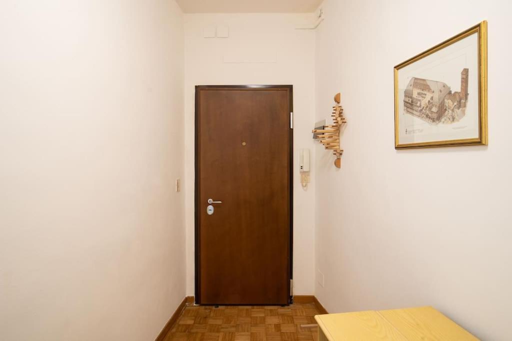 Enjoy Home - Appartamento Orologio, Piazza Dei Signori Padova Bagian luar foto