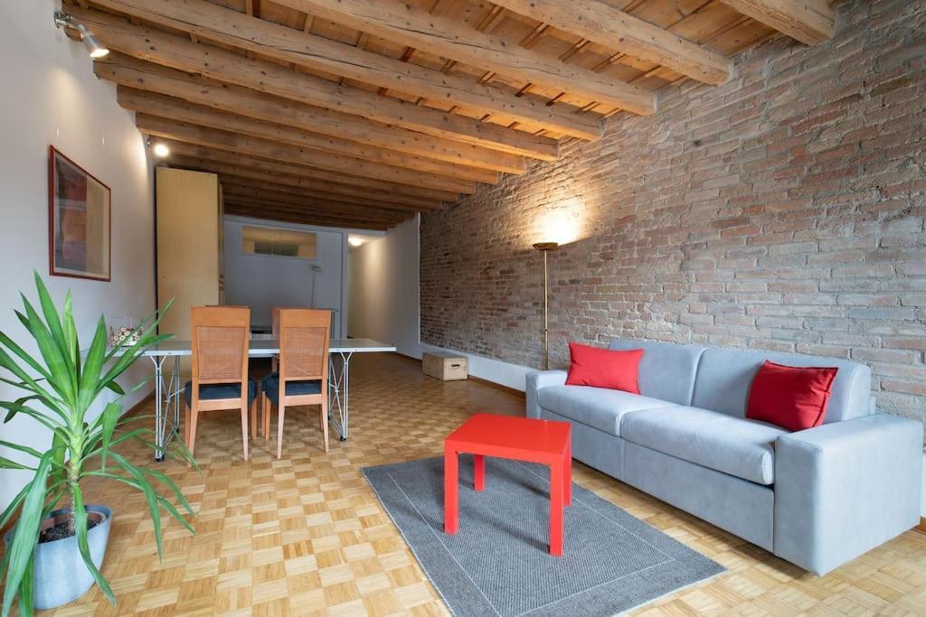 Enjoy Home - Appartamento Orologio, Piazza Dei Signori Padova Bagian luar foto