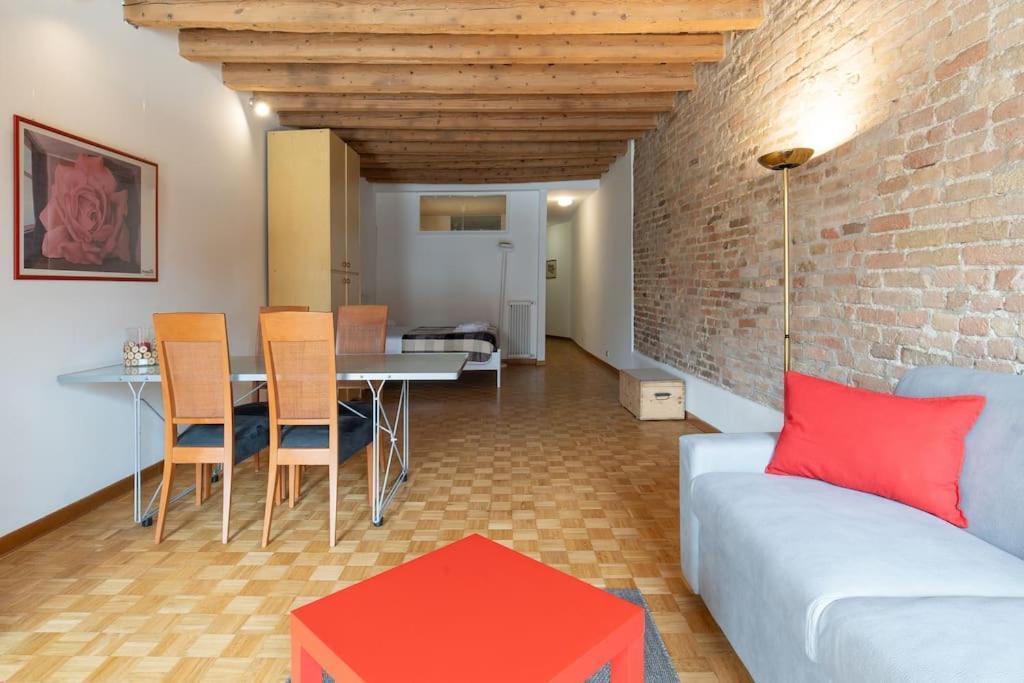 Enjoy Home - Appartamento Orologio, Piazza Dei Signori Padova Bagian luar foto